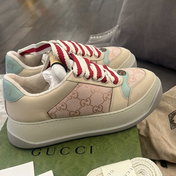 GUCCI  AUTHENTIC GUCCI WOMEN'S SCREENER SNEAKER SIZE 38 - Picture 8 of 17